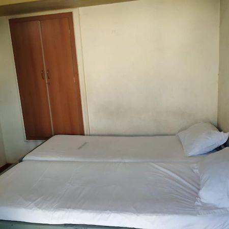 Abirami Lodge Tiruvannāmalai Extérieur photo